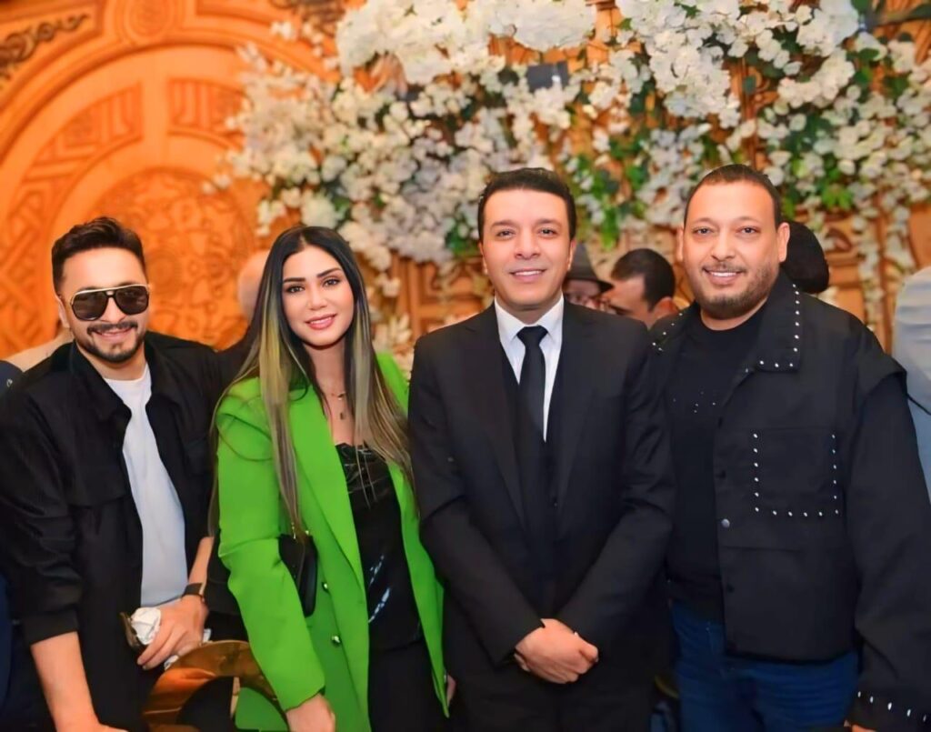 3 أيام رعب.. إيناس عزالدين تشكر نقيب الموسيقيين وتكشف تفاصيل الأزمة الصحية لزوجها 3 أيام رعب.. إيناس عزالدين تشكر نقيب الموسيقيين وتكشف تفاصيل الأزمة الصحية لزوجها