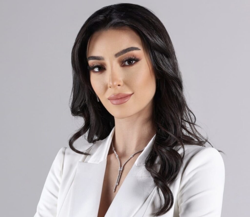 الاعلامية ميرا عبد الخالق بعد تألقها على مسرح Miss natural beauty تتوجه الى اسطنبول لهذا السبب ! الاعلامية ميرا عبد الخالق بعد تألقها على مسرح Miss natural beauty تتوجه الى اسطنبول لهذا السبب !
